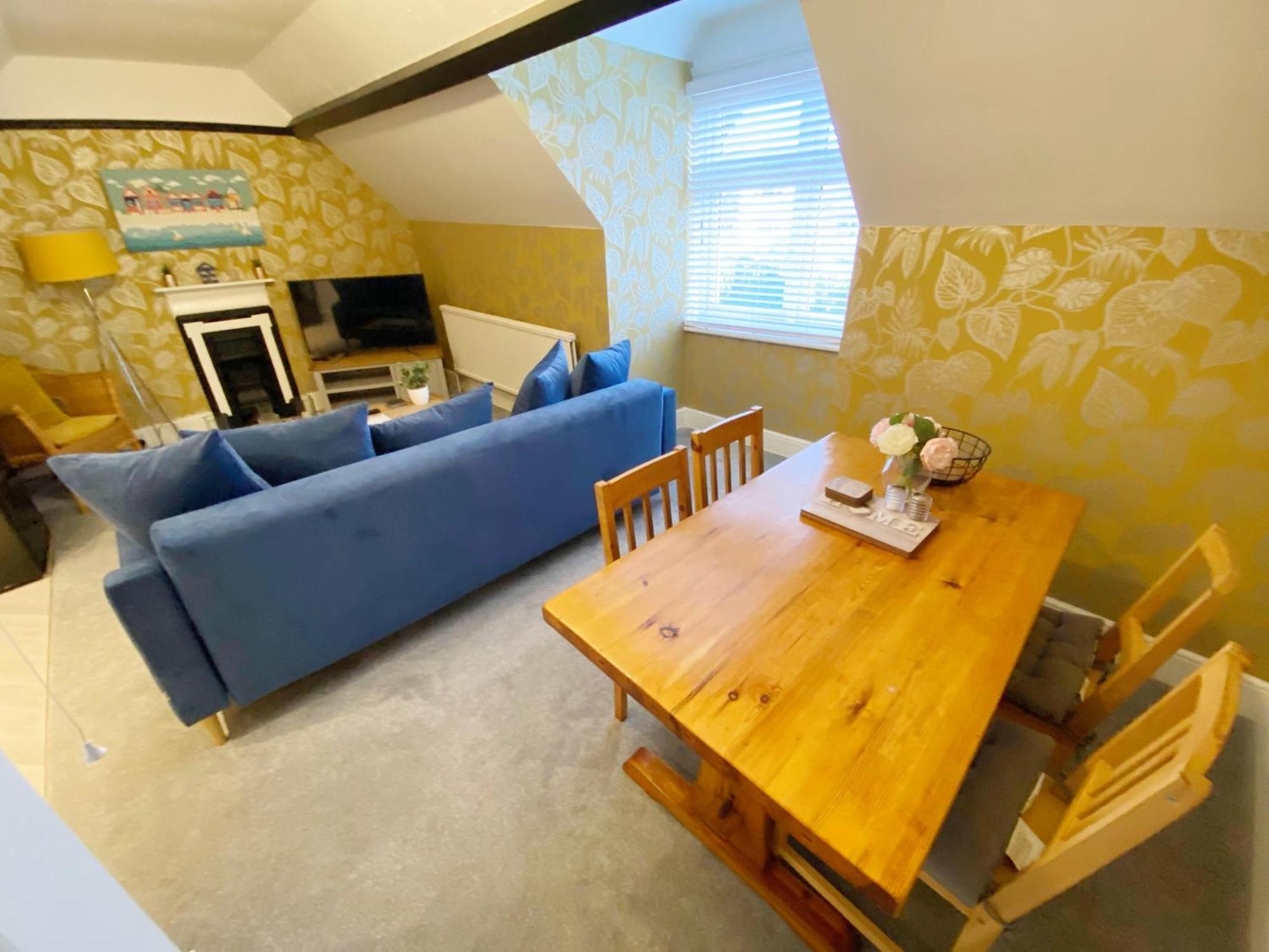 The Beach Hut - 1 Bedroom Apartment Near The Beach 본머스 외부 사진